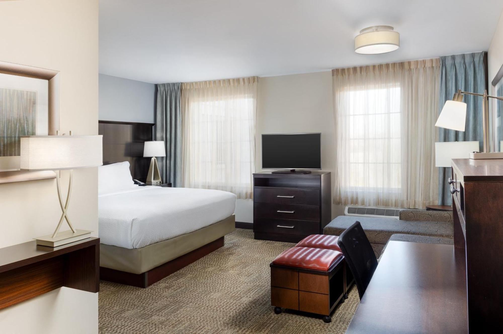 สเตย์บริดจ์ สวีท แซคราเมนโต- ฟอลซัม Hotel ภายนอก รูปภาพ